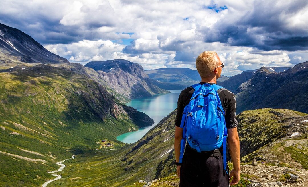 Comment préparer son premier voyage en backpacking ?