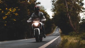 le voyage en solo à moto