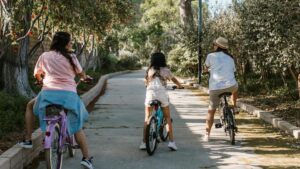 activité vélo en famille
